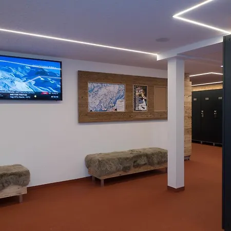 Brigitte 4* Ишгль