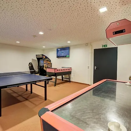 布里吉特酒店 4*