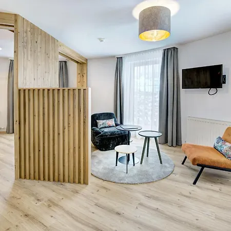 Hotel Brigitte 4*