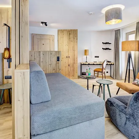 Hotel Brigitte 4*