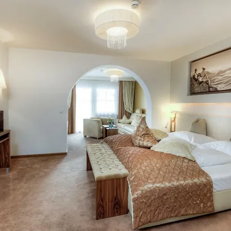 Hotel Brigitte 4*